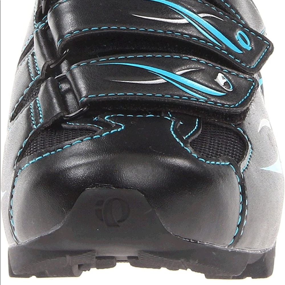 Pearl iZUMi Women's W All-Road II Cycling Shoe - Picture 3 of 13